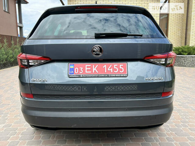 Серый Шкода Kodiaq, объемом двигателя 2 л и пробегом 176 тыс. км за 25500 $, фото 7 на Automoto.ua