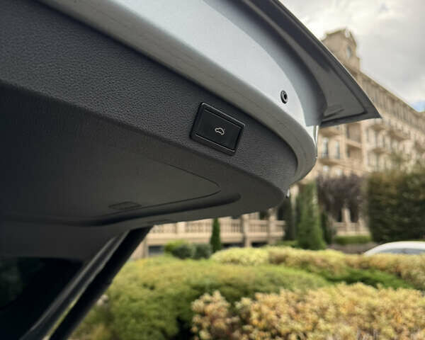 Серый Шкода Kodiaq, объемом двигателя 1.98 л и пробегом 125 тыс. км за 27000 $, фото 8 на Automoto.ua