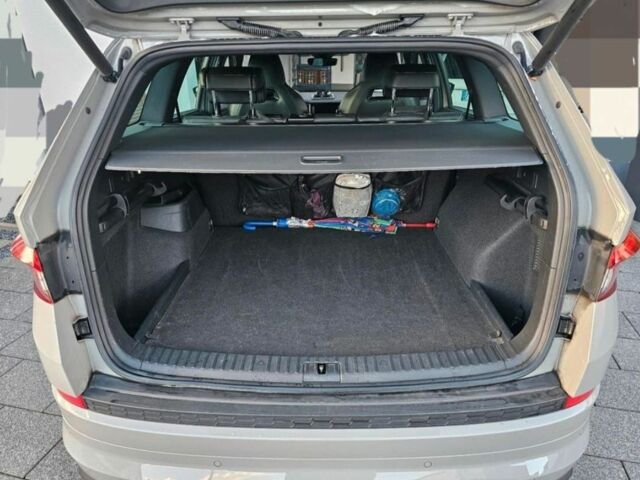 Серый Шкода Kodiaq, объемом двигателя 2 л и пробегом 122 тыс. км за 35000 $, фото 5 на Automoto.ua