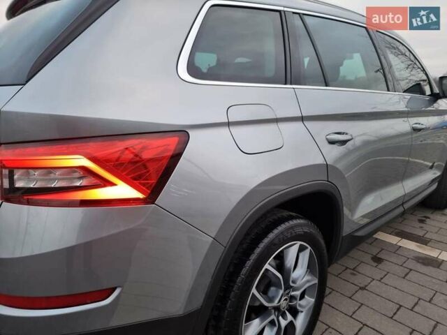 Серый Шкода Kodiaq, объемом двигателя 1.97 л и пробегом 207 тыс. км за 27900 $, фото 8 на Automoto.ua