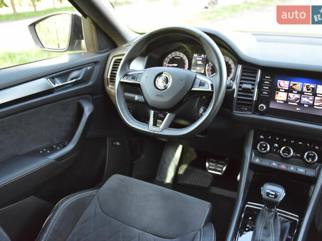 Серый Шкода Kodiaq, объемом двигателя 2 л и пробегом 140 тыс. км за 34700 $, фото 36 на Automoto.ua