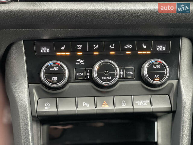 Серый Шкода Kodiaq, объемом двигателя 1.97 л и пробегом 227 тыс. км за 23999 $, фото 31 на Automoto.ua