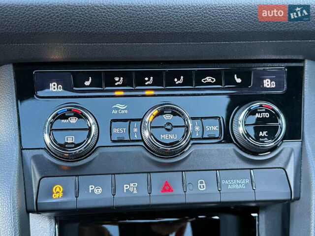 Серый Шкода Kodiaq, объемом двигателя 1.97 л и пробегом 264 тыс. км за 29400 $, фото 27 на Automoto.ua