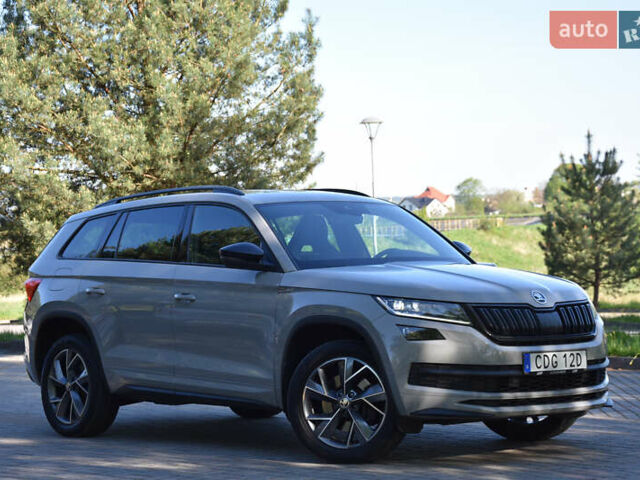Серый Шкода Kodiaq, объемом двигателя 2 л и пробегом 140 тыс. км за 34700 $, фото 13 на Automoto.ua