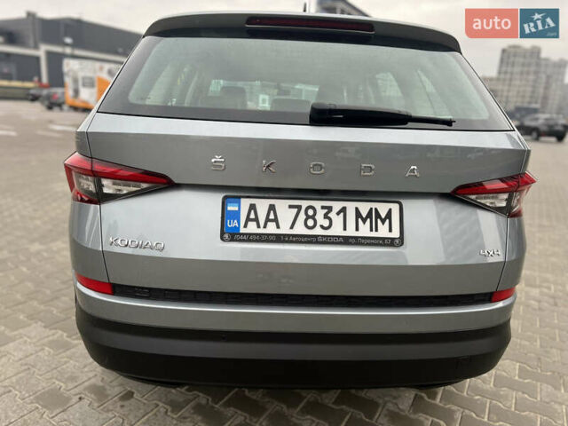 Серый Шкода Kodiaq, объемом двигателя 1.98 л и пробегом 112 тыс. км за 23700 $, фото 10 на Automoto.ua