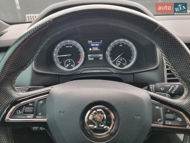 Сірий Шкода Kodiaq, об'ємом двигуна 1.97 л та пробігом 209 тис. км за 28900 $, фото 48 на Automoto.ua