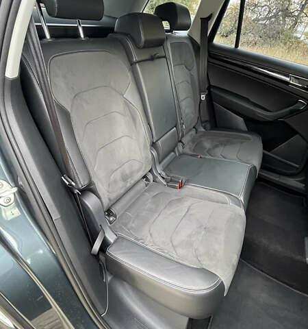 Серый Шкода Kodiaq, объемом двигателя 2 л и пробегом 56 тыс. км за 31900 $, фото 17 на Automoto.ua
