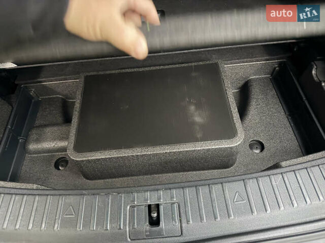 Серый Шкода Kodiaq, объемом двигателя 2 л и пробегом 210 тыс. км за 31500 $, фото 66 на Automoto.ua