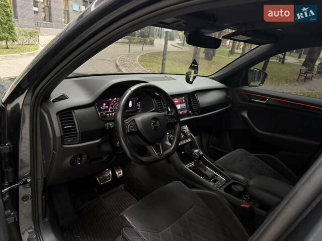 Серый Шкода Kodiaq, объемом двигателя 2 л и пробегом 210 тыс. км за 31500 $, фото 21 на Automoto.ua
