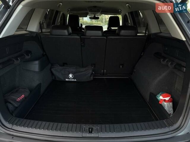 Сірий Шкода Kodiaq, об'ємом двигуна 1.97 л та пробігом 161 тис. км за 32500 $, фото 26 на Automoto.ua