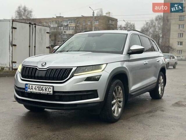 Серый Шкода Kodiaq, объемом двигателя 1.97 л и пробегом 212 тыс. км за 27500 $, фото 1 на Automoto.ua