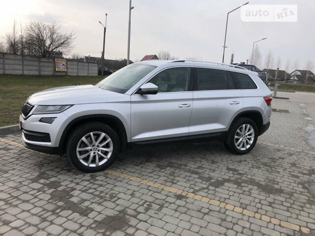 Сірий Шкода Kodiaq, об'ємом двигуна 2 л та пробігом 260 тис. км за 24500 $, фото 1 на Automoto.ua