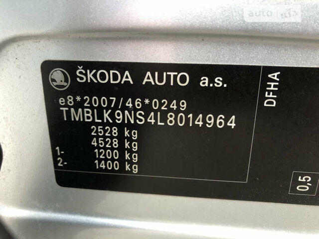 Сірий Шкода Kodiaq, об'ємом двигуна 2 л та пробігом 260 тис. км за 24500 $, фото 30 на Automoto.ua