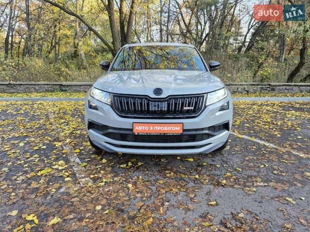 Серый Шкода Kodiaq, объемом двигателя 1.97 л и пробегом 222 тыс. км за 35700 $, фото 1 на Automoto.ua