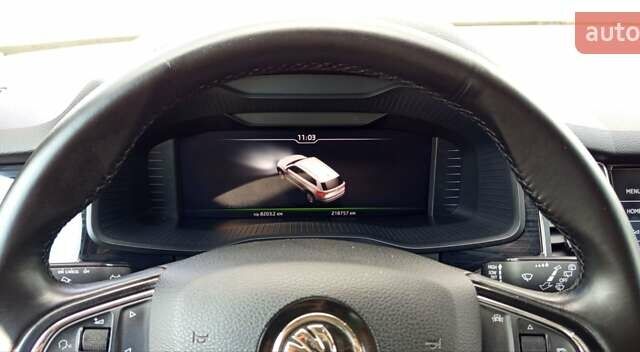 Серый Шкода Kodiaq, объемом двигателя 1.97 л и пробегом 218 тыс. км за 28500 $, фото 7 на Automoto.ua