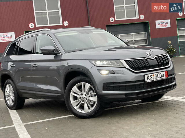 Серый Шкода Kodiaq, объемом двигателя 1.97 л и пробегом 227 тыс. км за 23999 $, фото 14 на Automoto.ua