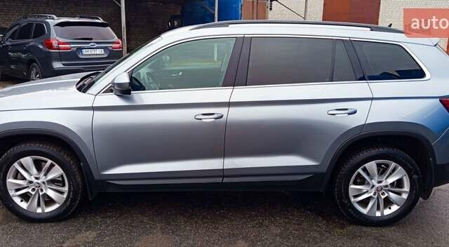 Серый Шкода Kodiaq, объемом двигателя 1.97 л и пробегом 218 тыс. км за 28600 $, фото 4 на Automoto.ua