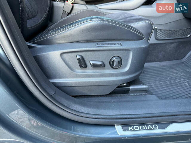 Серый Шкода Kodiaq, объемом двигателя 1.97 л и пробегом 264 тыс. км за 29400 $, фото 31 на Automoto.ua