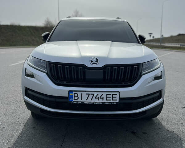 Серый Шкода Kodiaq, объемом двигателя 1.97 л и пробегом 157 тыс. км за 35000 $, фото 8 на Automoto.ua