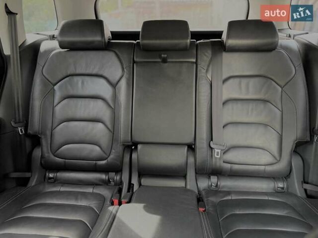Сірий Шкода Kodiaq, об'ємом двигуна 1.97 л та пробігом 161 тис. км за 32500 $, фото 17 на Automoto.ua