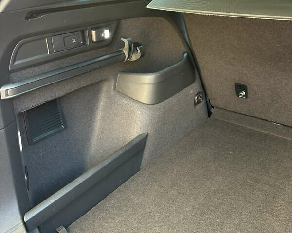 Серый Шкода Kodiaq, объемом двигателя 2 л и пробегом 140 тыс. км за 33900 $, фото 80 на Automoto.ua
