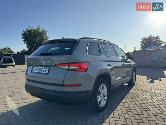 Серый Шкода Kodiaq, объемом двигателя 2 л и пробегом 190 тыс. км за 32000 $, фото 3 на Automoto.ua