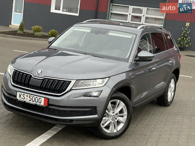 Серый Шкода Kodiaq, объемом двигателя 1.97 л и пробегом 227 тыс. км за 23999 $, фото 15 на Automoto.ua