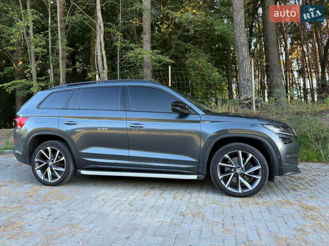 Серый Шкода Kodiaq, объемом двигателя 1.97 л и пробегом 264 тыс. км за 29400 $, фото 5 на Automoto.ua