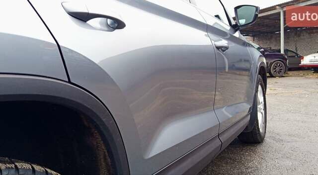 Серый Шкода Kodiaq, объемом двигателя 1.97 л и пробегом 218 тыс. км за 28600 $, фото 13 на Automoto.ua