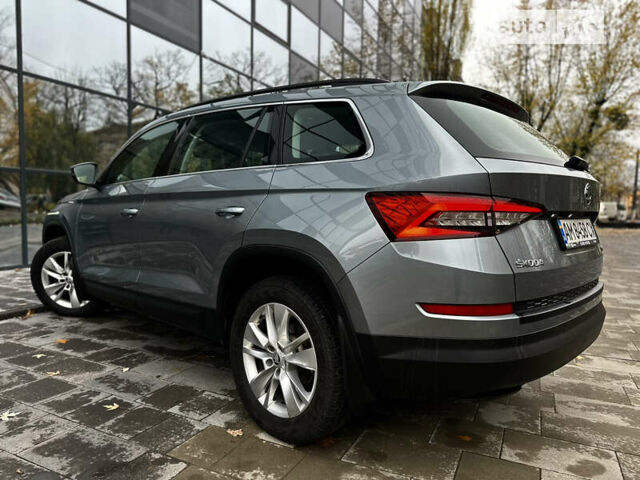 Серый Шкода Kodiaq, объемом двигателя 1.97 л и пробегом 115 тыс. км за 29500 $, фото 21 на Automoto.ua