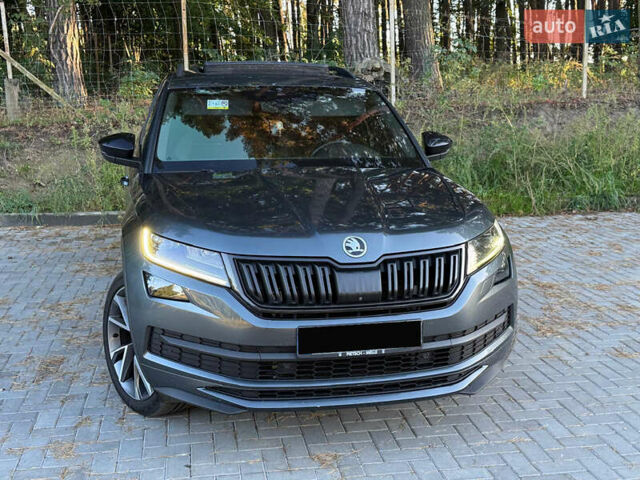 Серый Шкода Kodiaq, объемом двигателя 1.97 л и пробегом 264 тыс. км за 29400 $, фото 1 на Automoto.ua