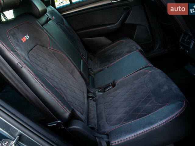 Серый Шкода Kodiaq, объемом двигателя 2 л и пробегом 92 тыс. км за 34999 $, фото 58 на Automoto.ua