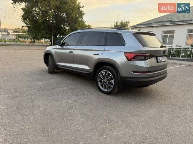 Сірий Шкода Kodiaq, об'ємом двигуна 1.97 л та пробігом 161 тис. км за 32500 $, фото 2 на Automoto.ua