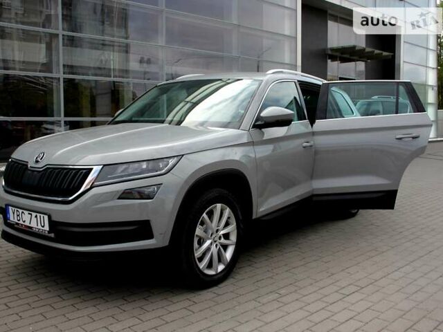 Серый Шкода Kodiaq, объемом двигателя 2 л и пробегом 209 тыс. км за 27700 $, фото 127 на Automoto.ua