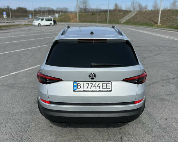 Серый Шкода Kodiaq, объемом двигателя 1.97 л и пробегом 157 тыс. км за 35000 $, фото 17 на Automoto.ua