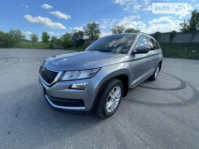 Сірий Шкода Kodiaq, об'ємом двигуна 1.97 л та пробігом 62 тис. км за 31000 $, фото 36 на Automoto.ua