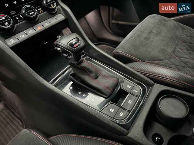 Серый Шкода Kodiaq, объемом двигателя 2 л и пробегом 210 тыс. км за 31500 $, фото 29 на Automoto.ua