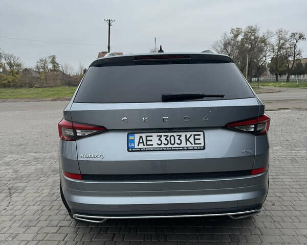 Серый Шкода Kodiaq, объемом двигателя 1.97 л и пробегом 93 тыс. км за 33500 $, фото 1 на Automoto.ua