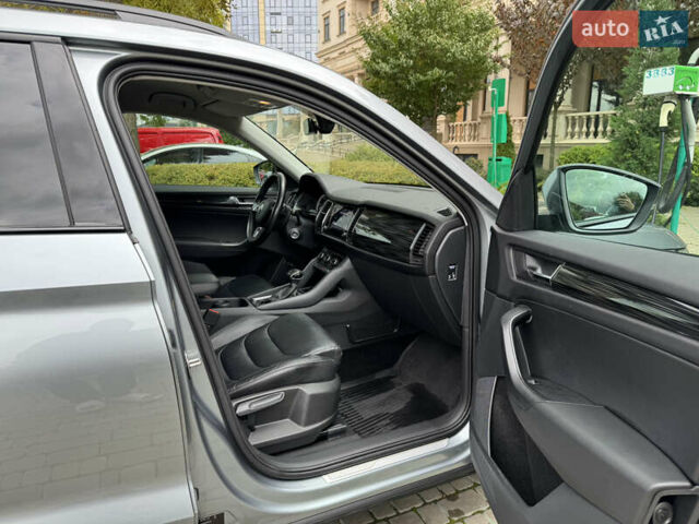 Серый Шкода Kodiaq, объемом двигателя 1.98 л и пробегом 125 тыс. км за 27000 $, фото 11 на Automoto.ua