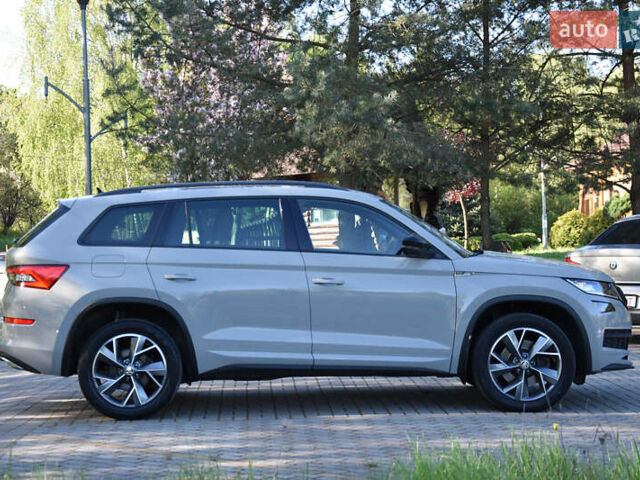 Серый Шкода Kodiaq, объемом двигателя 2 л и пробегом 140 тыс. км за 33900 $, фото 17 на Automoto.ua