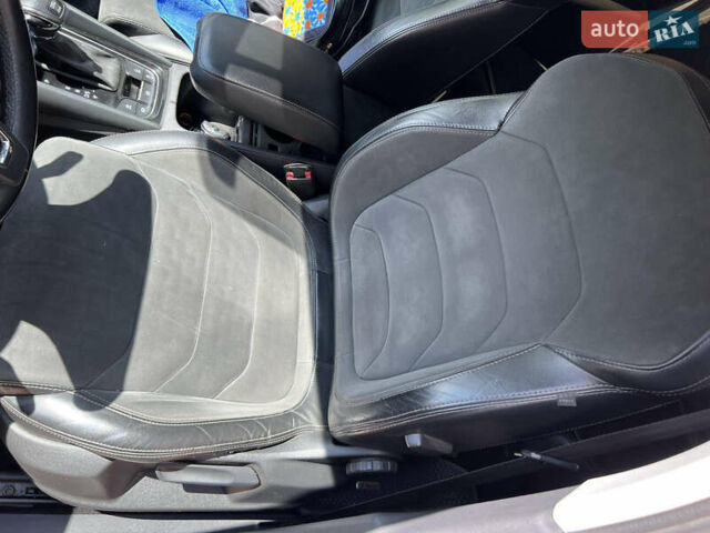 Серый Шкода Kodiaq, объемом двигателя 1.97 л и пробегом 165 тыс. км за 29000 $, фото 18 на Automoto.ua
