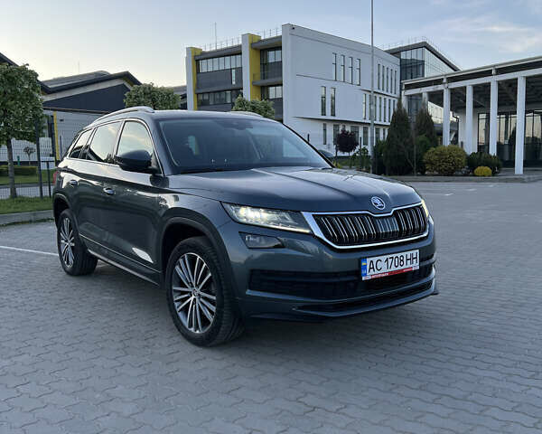 Серый Шкода Kodiaq, объемом двигателя 1.97 л и пробегом 243 тыс. км за 26900 $, фото 1 на Automoto.ua