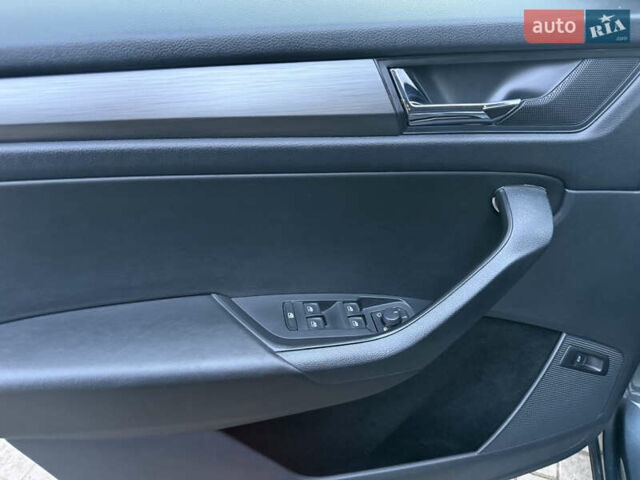 Сірий Шкода Kodiaq, об'ємом двигуна 1.97 л та пробігом 243 тис. км за 23500 $, фото 19 на Automoto.ua