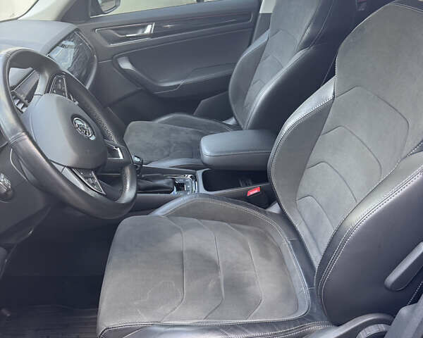 Шкода Kodiaq 2020 у Рівному на Automoto.ua Сірий Шкода Kodiaq, об'ємом двигуна 1.97 л та пробігом 78 тис. км за 32200 $, фото 25 на Automoto.ua