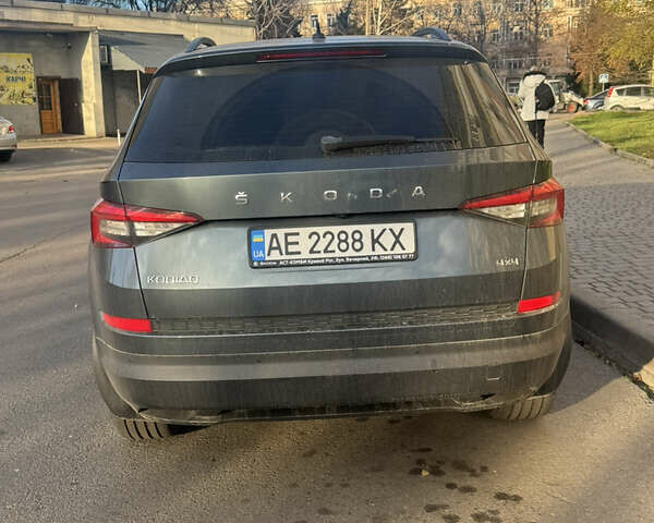 Сірий Шкода Kodiaq, об'ємом двигуна 1.97 л та пробігом 78 тис. км за 33000 $, фото 4 на Automoto.ua