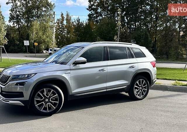 Шкода Kodiaq 2020 у Умани на Automoto.ua Сірий Шкода Kodiaq, об'ємом двигуна 1.97 л та пробігом 194 тис. км за 33999 $, фото 6 на Automoto.ua