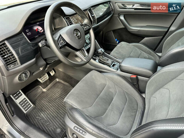 Серый Шкода Kodiaq, объемом двигателя 2 л и пробегом 69 тыс. км за 33500 $, фото 12 на Automoto.ua