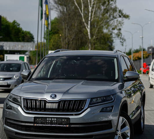 Сірий Шкода Kodiaq, об'ємом двигуна 2 л та пробігом 97 тис. км за 35990 $, фото 3 на Automoto.ua