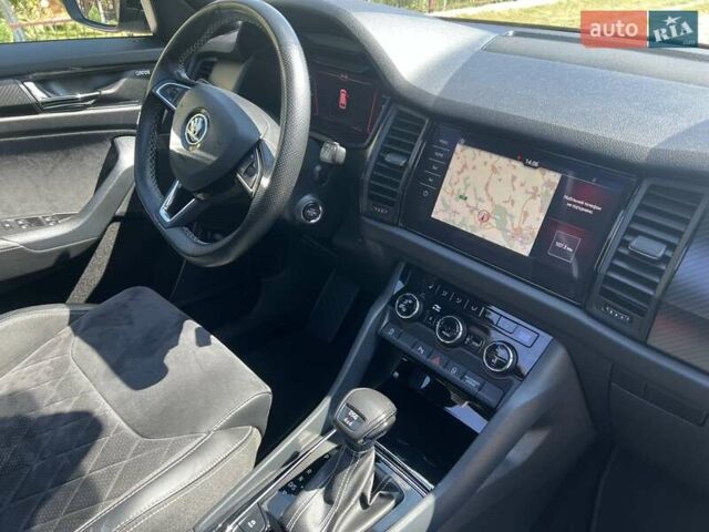 Серый Шкода Kodiaq, объемом двигателя 1.97 л и пробегом 218 тыс. км за 32900 $, фото 31 на Automoto.ua