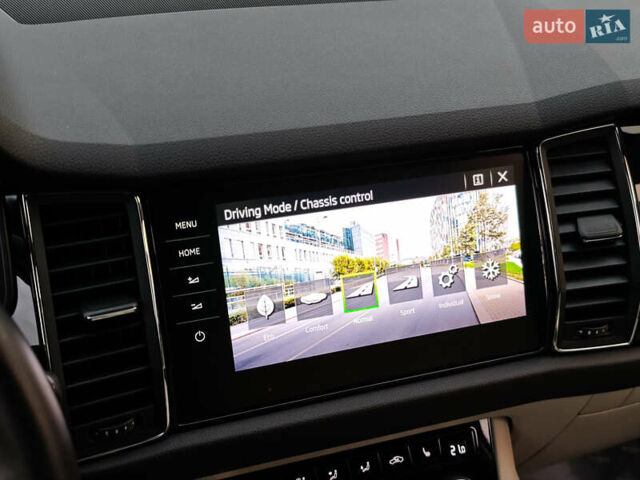 Шкода Kodiaq 2020 в Луцке на Automoto.ua Серый Шкода Kodiaq, объемом двигателя 2 л и пробегом 222 тыс. км за 31191 $, фото 53 на Automoto.ua